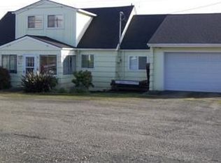 413 Hemlock St, Ilwaco, WA 98624