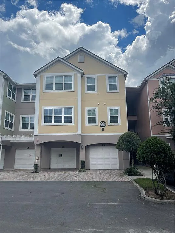 2 bed, 2.0 bath, 1107 sqft, $1,750 — Photo 1