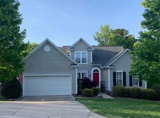 1533 Bayberry Pl, Lake Wylie, SC 29710