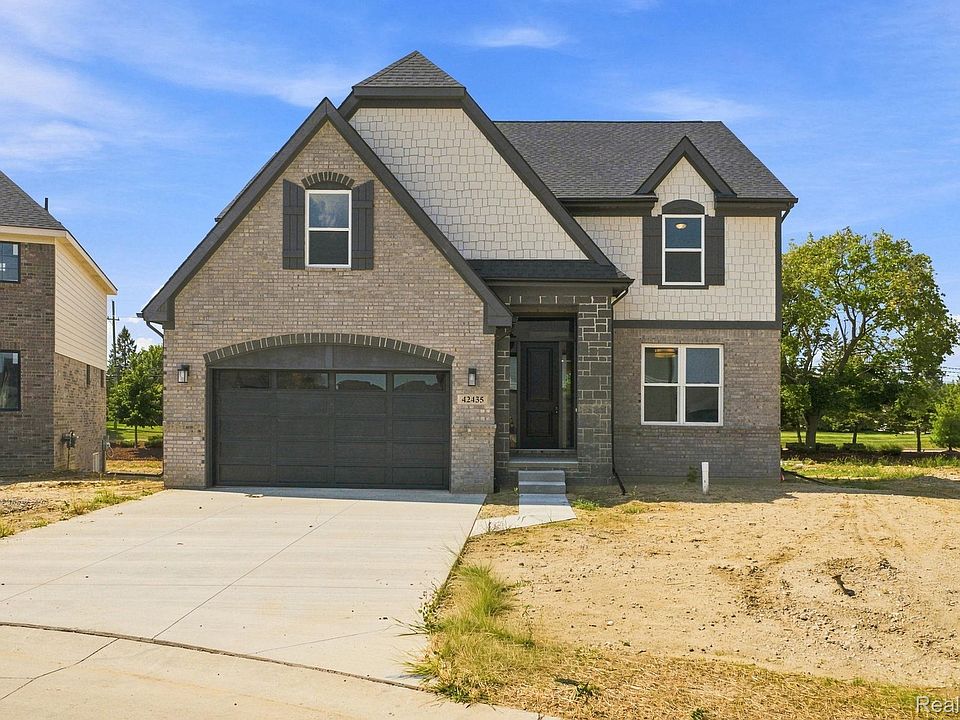 42435 Magnolia Dr, photo 2