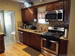 361 Pequonnock St, Bridgeport, CT 06604