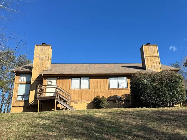 3975 Darryl Ln, Gainesville, GA 30506