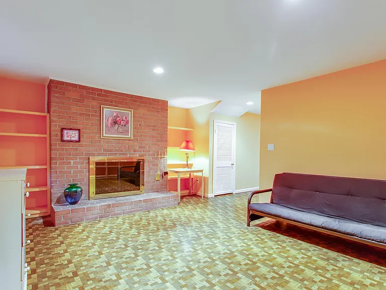 6063 Hardwick Pl — Photo 41