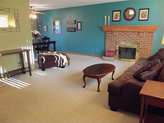 2nd image of 4440 Ackerman Blvd