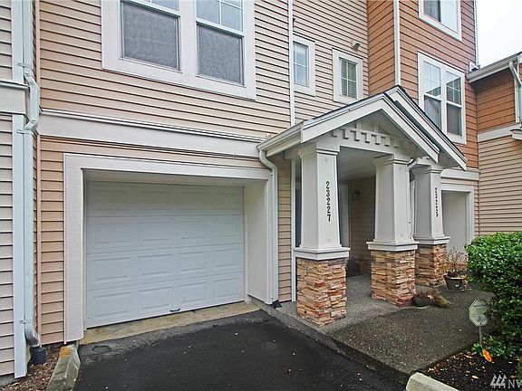 4th image of 23227 62nd Ave S