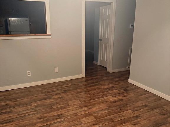3rd image of 3403 Douglas Ave