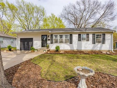 866 S Sheridan Cir, Olathe, KS, 66061