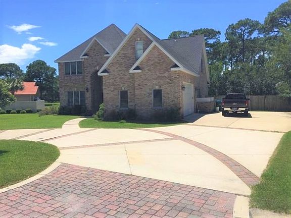 2nd image of 624 Amberjack Dr