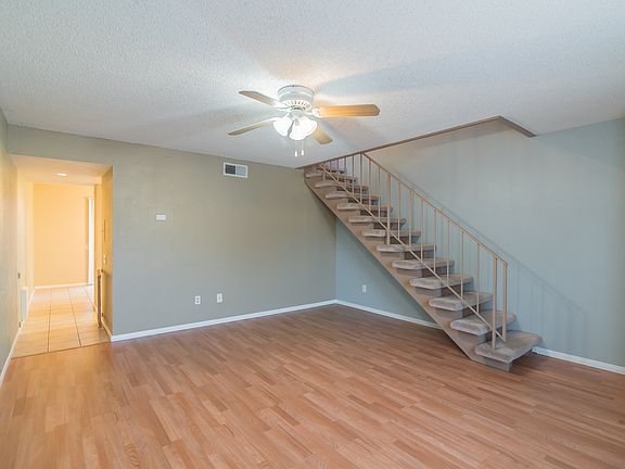 4th image of 963 S Mollison Ave