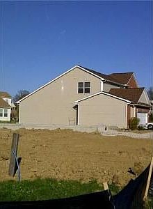3rd image of 206 Antrim St