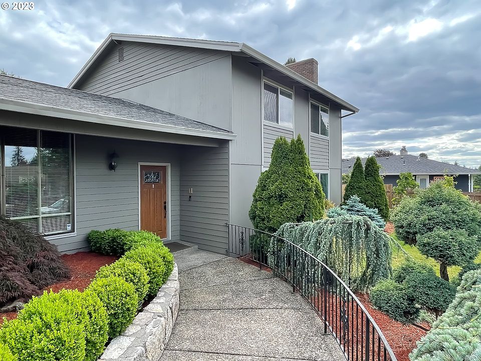 10620 SE Lexington St, Portland, OR 97266 | Zillow