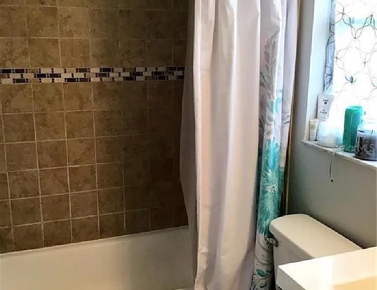5109 Lawnton Ct — Photo 10
