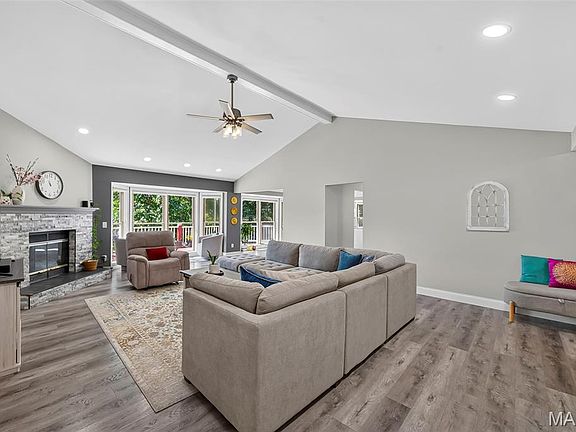 2nd image of 6 Potomac Ct