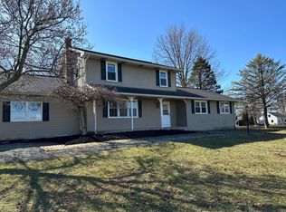 990 E Governor Rd, Hershey, PA 17033