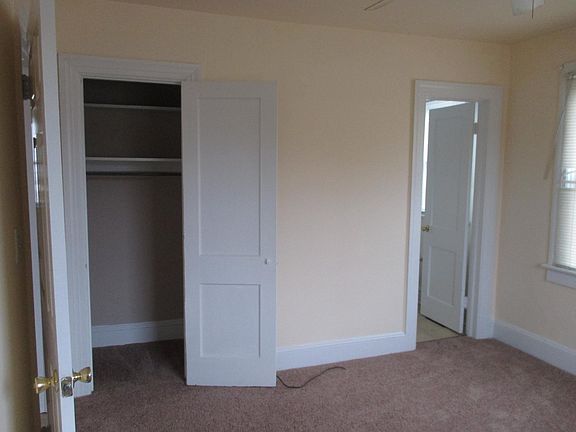 5th image of 3308 Oaklawn Blvd