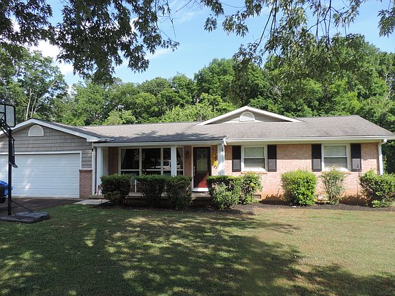 2nd image of 1032 Lancewood Dr