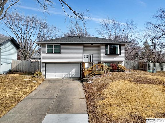 3rd image of 5628 S 42nd Street Ct