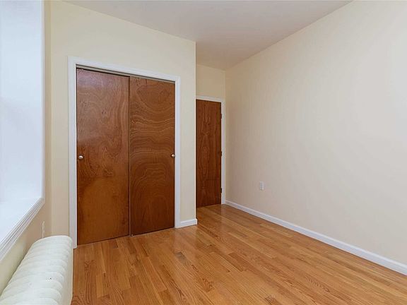5th image of 90-02 Sutter Ave #2