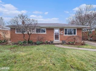 24520 Blackmar Ave, Warren, MI 48091