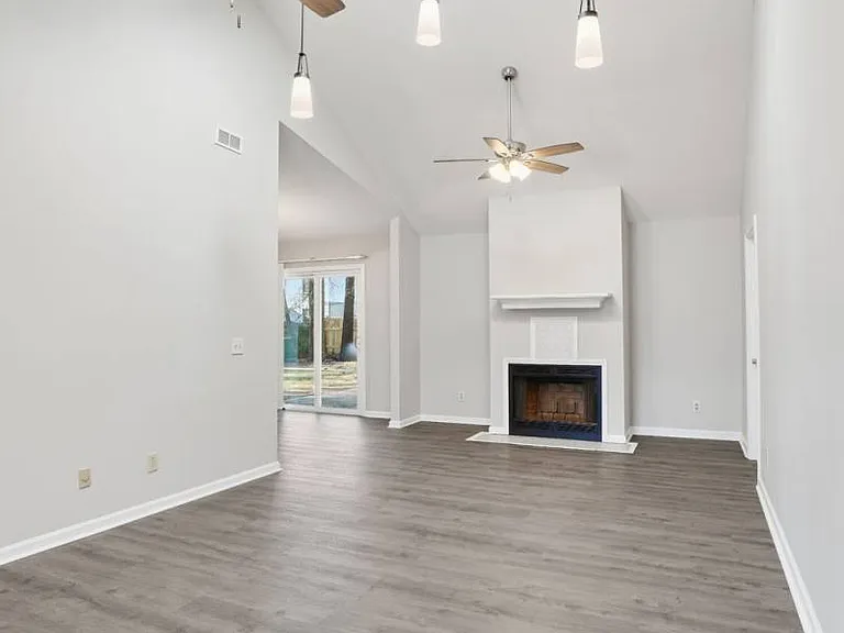 8232 Pleasant Ridge Dr — Photo 8