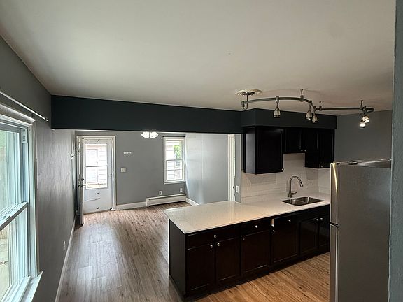 2nd image of 1319 Circle Terrace Blvd NE #1