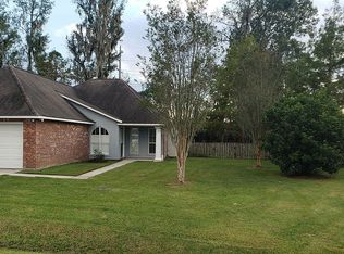 9096 Devereaux Dr, Denham Springs, LA 70706