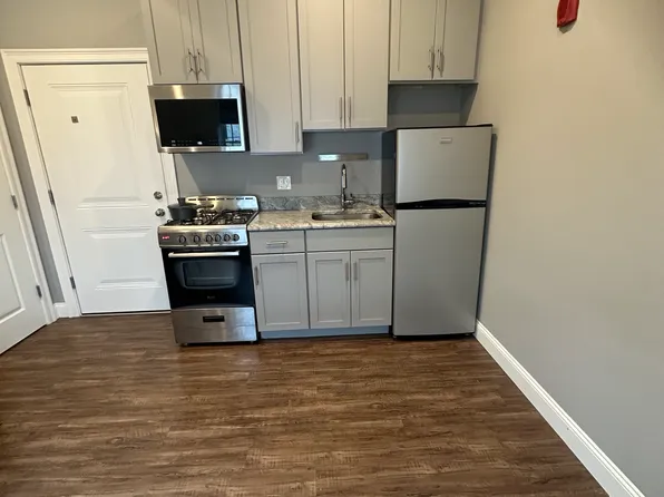194 Shirley Ave #13, Revere, MA 02151