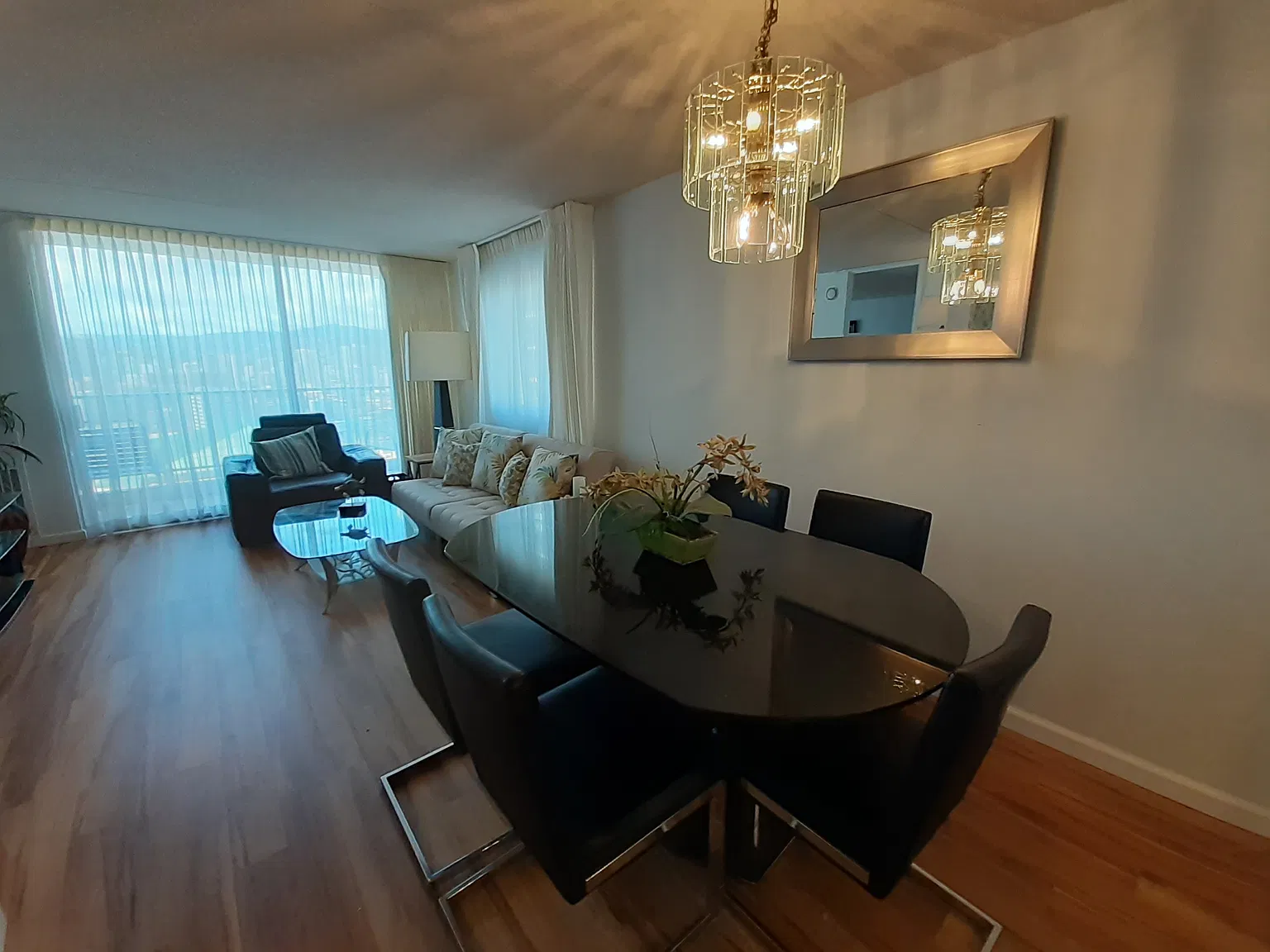 Villa on Eaton Square #2614 400 Hobron Ln. - 2614 — Photo 2