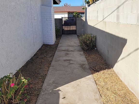 5th image of 13454 Bracken St