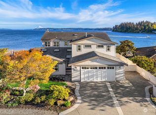 7207 NE William Rogers Rd, Indianola, WA 98342