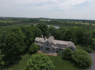 3993 Birchwood Rd, Saukville, WI 53080