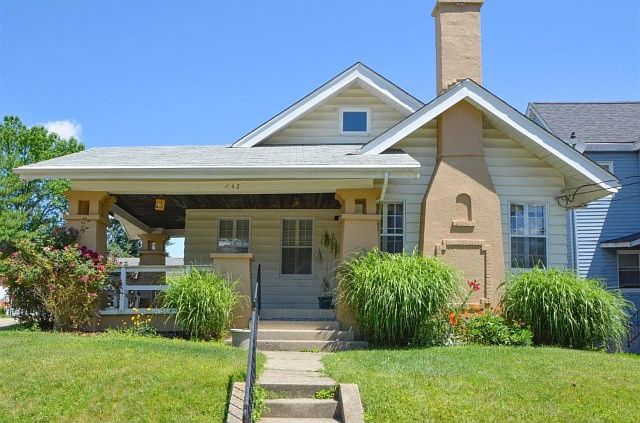 1st image of 142 Delmar Ave