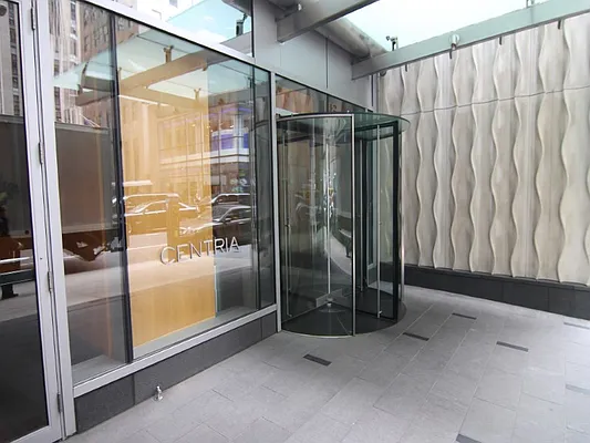 Rented by Sotheby's International Realty | media 35