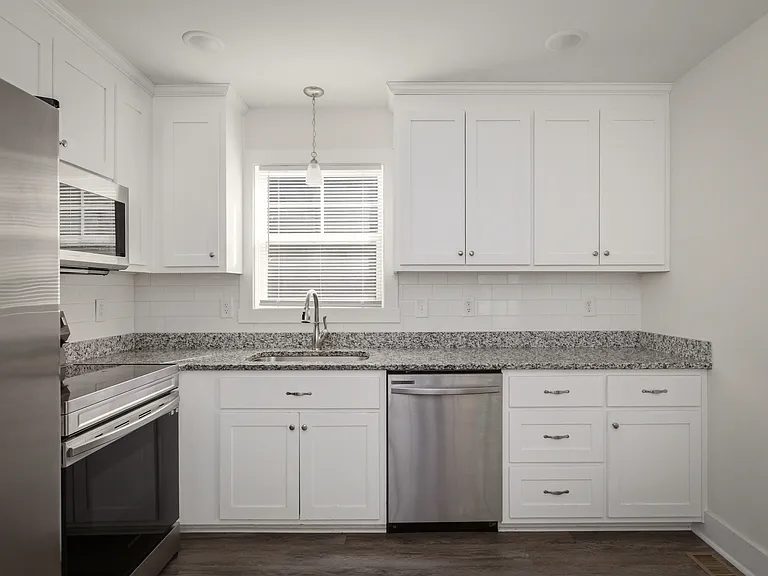 15508 Richmond St — Photo 18