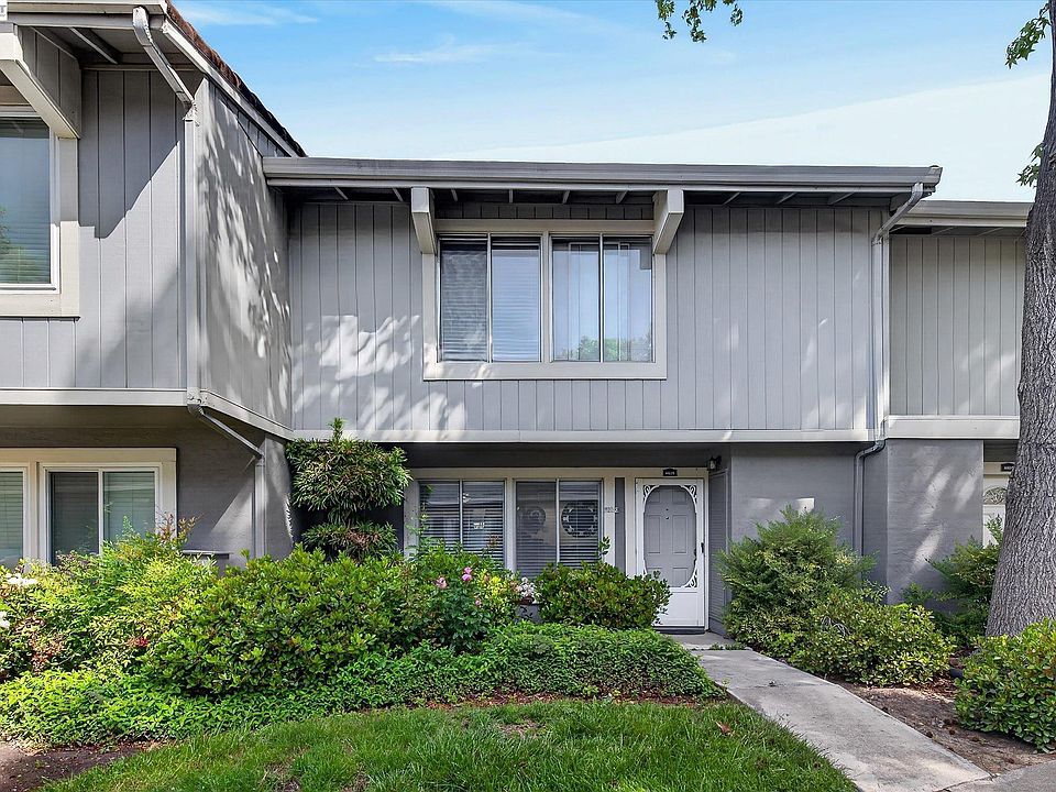 1st image of 4416 Comanche Way