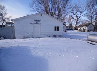 204 2nd Ave N, Glenburn, ND 58740
