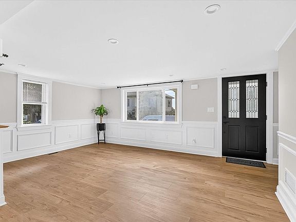 5th image of 25 Fairmount St