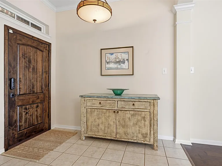 1010 Bringewood Chase Dr — Photo 7