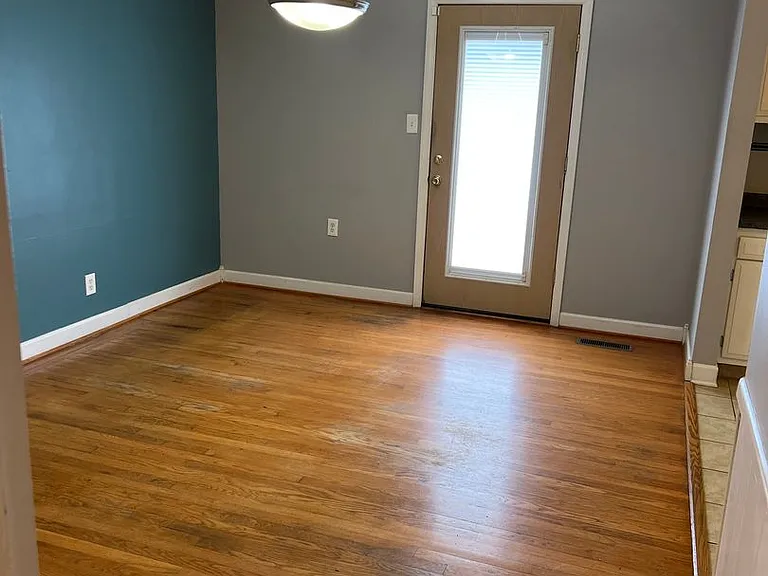 3013 Chestnut View Dr — Photo 6