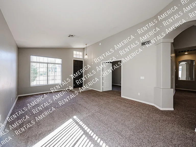 13874 W Wilshire Dr — Photo 6