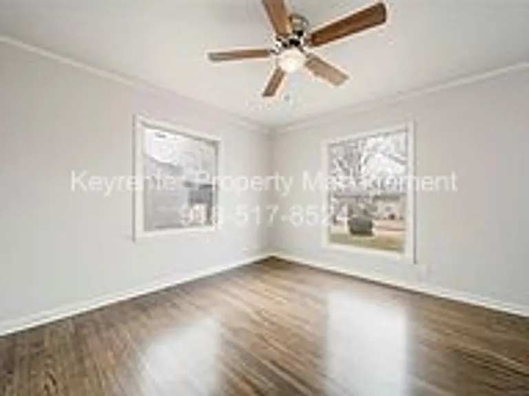 537 S Marion Ave — Photo 27