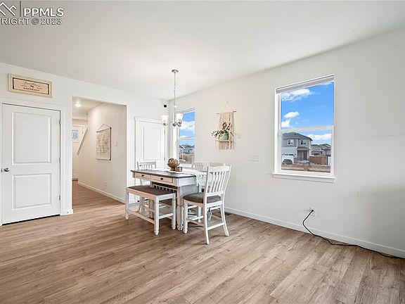 4th image of 6962 Maidford Dr