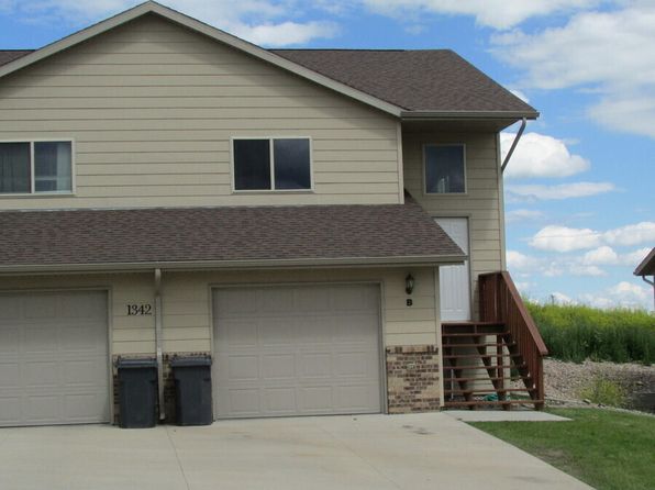 1342 E Oakland St UNIT B