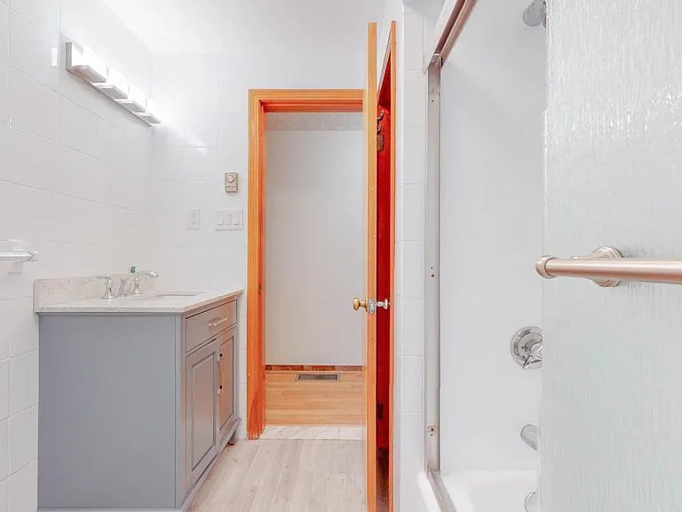 19 Ashmont Ave #1 — Photo 19