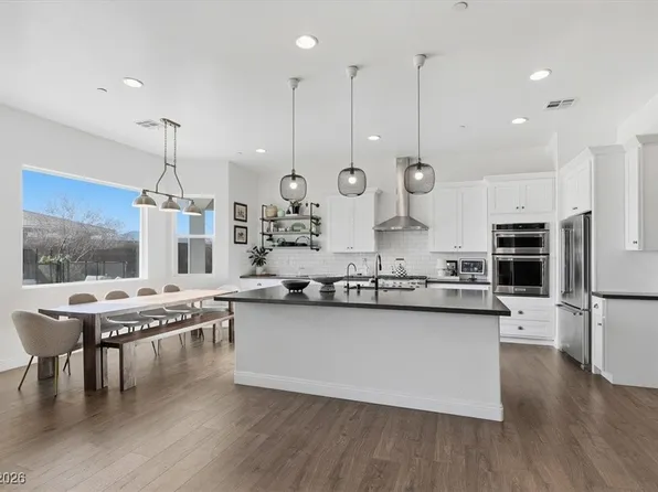 421 Emily Crossing Ct, Henderson, NV 89015