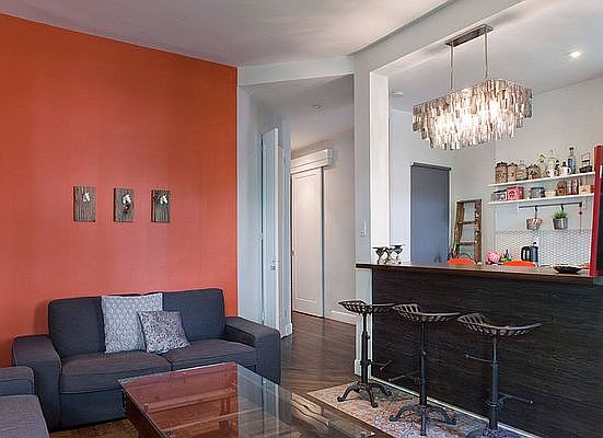 3rd image of 161 W 105th St #4
