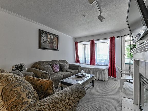 5th image of 2960 Trethewey St #208