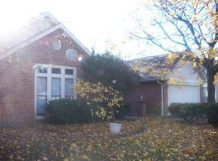 3064 Long Grove Ln, Aurora, IL 60504