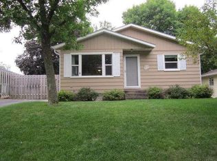823 4th Ave N, Onalaska, WI 54650