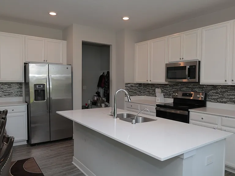 9819 Sonnette Cir — Photo 10